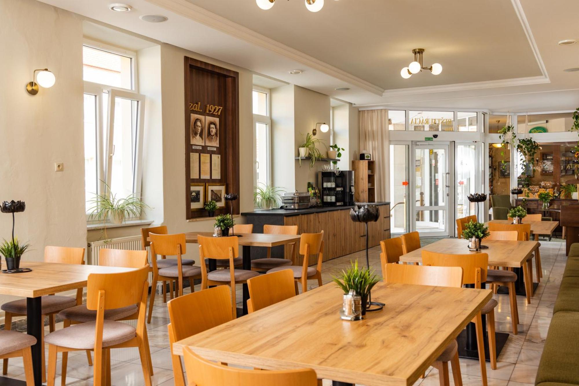 Hotel Lipa Bojnice Eksteriør billede