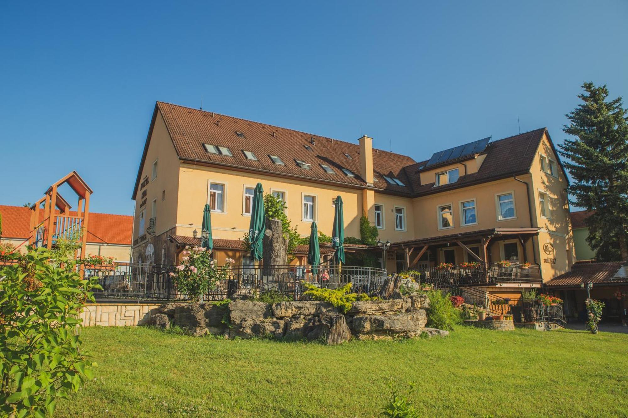 Hotel Lipa Bojnice Eksteriør billede
