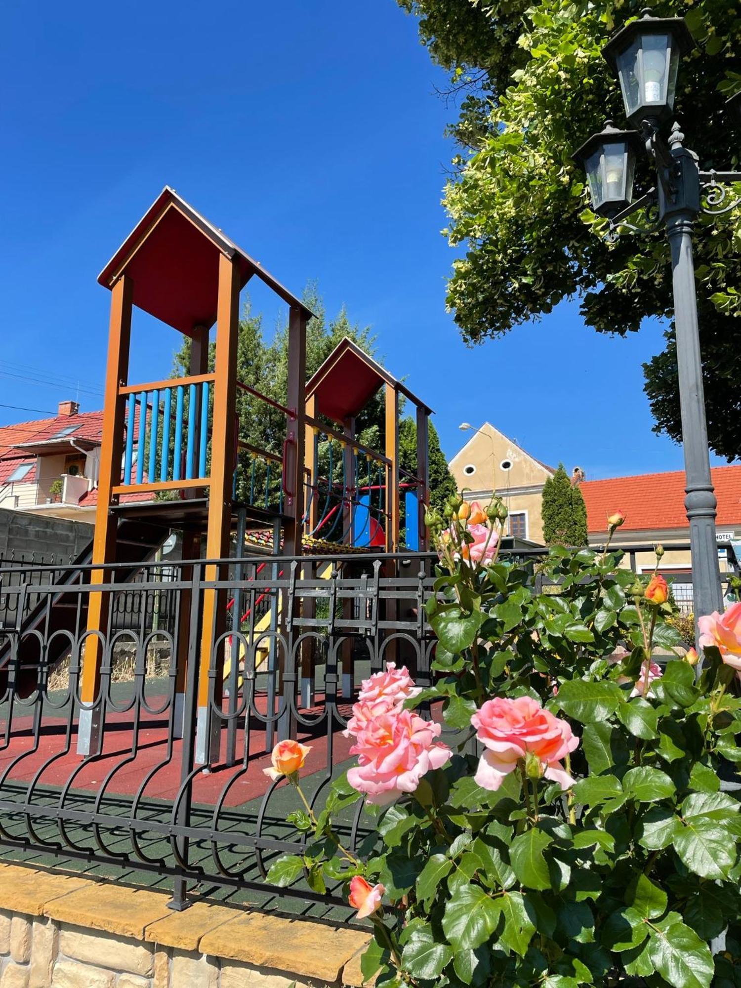 Hotel Lipa Bojnice Eksteriør billede