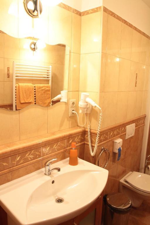Hotel Lipa Bojnice Værelse billede